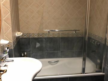 4 AMB, PISCINA , SUM, SAUNA , DSEG 24 HS , COCHERA , A NUEVO