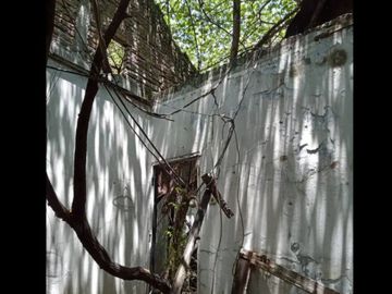 Rumah Hitung Tanah Dijual Delta Tiara Waru NN