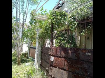 Rumah Hitung Tanah Dijual Delta Tiara Waru NN