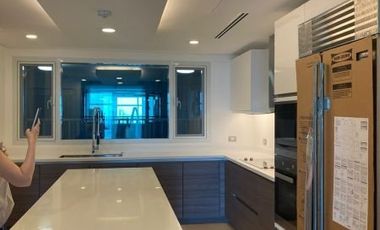TWO ROXAS TRIANGLE 3 BEDROOM With Balcony B Unit