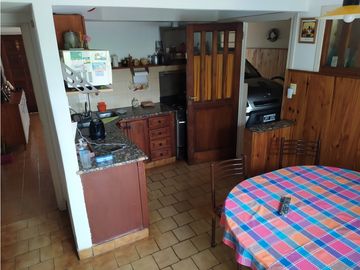 CHALET 4 AMB - BARRIO CAISAMAR