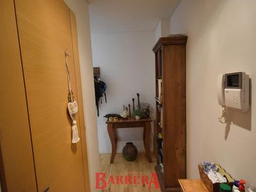 Depto tipo Duplex con coch y baul frente a plaza Zarraga