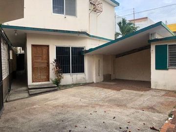 Casa en Venta, Nuevo León, Col. Petrolera.