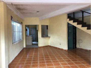 Casa en Venta, Nuevo León, Col. Petrolera.