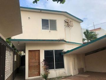 Casa en Venta, Nuevo León, Col. Petrolera.
