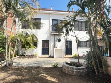 CASA EN VENTA A 3 MIN. DEL ZOCALO DE YAUTEPEC, MORELOS.