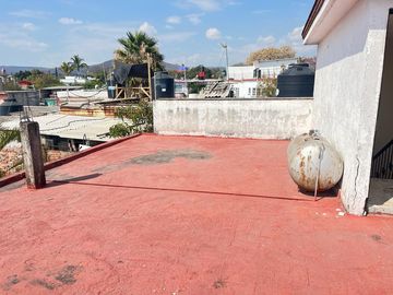 CASA EN VENTA A 3 MIN. DEL ZOCALO DE YAUTEPEC, MORELOS.