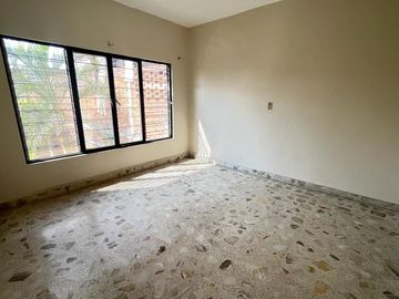 CASA EN VENTA A 3 MIN. DEL ZOCALO DE YAUTEPEC, MORELOS.