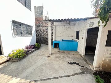 CASA EN VENTA A 3 MIN. DEL ZOCALO DE YAUTEPEC, MORELOS.