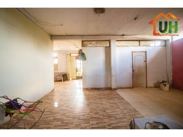 00491 - VENTA CASA PUCALLPA - EXCELENTE UBICACIÓN - AC 510 M2.