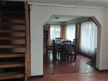 Casa en venta de 7 dorm. en Los Angeles