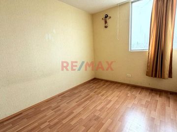 Departamento  En Condominio  *Valle Grande 2* Con Piscina
