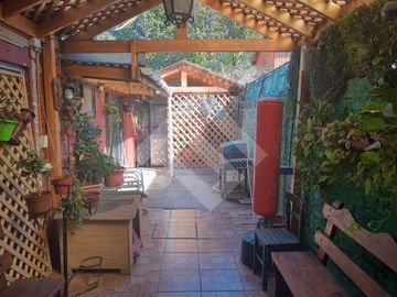 Casa en Venta en Berkley con Av. pajarito