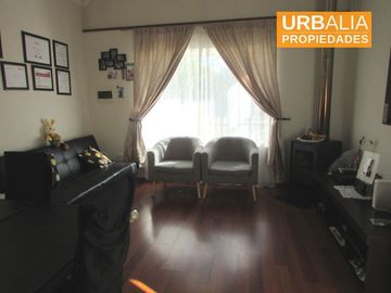 HERMOSA CASA EN CONDOMINIO PARQUE ANDINO, CHILLAN