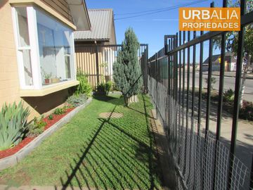HERMOSA CASA EN CONDOMINIO PARQUE ANDINO, CHILLAN