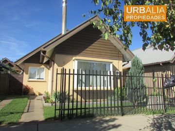 HERMOSA CASA EN CONDOMINIO PARQUE ANDINO, CHILLAN