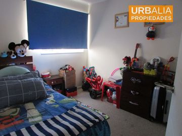 HERMOSA CASA EN CONDOMINIO PARQUE ANDINO, CHILLAN