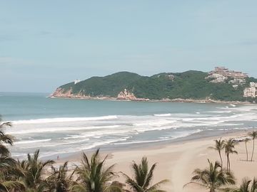 ACAPULCO DIAMANTE.  RESIDENCIAL PLAYA MAR  1 CON VISTA ENTERA AL MAR.