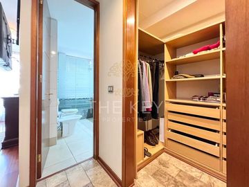 Departamento en Venta en Av. Américo Vespucio Norte - Candelaria Goyenechea