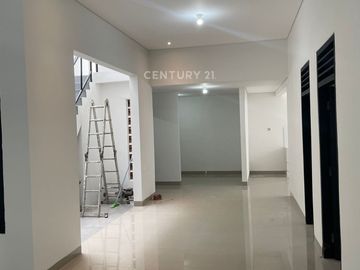 Disewakan Per Thn Rumah Bagus Strategis Di Dekat Bintaro Sektor 9