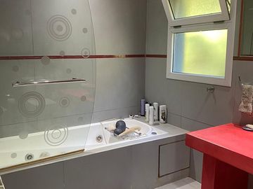 CASA EN VENTA EN FINCAS DE MASCHWITZ - MAROTO PROPIEDADES