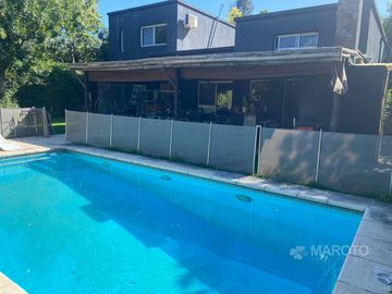 CASA EN VENTA EN FINCAS DE MASCHWITZ - MAROTO PROPIEDADES