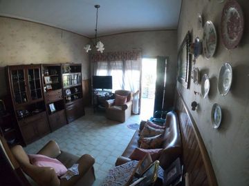 VENTA: CASA DE 2 DORMITORIOS EN SANTA ROSA, BARRIO NUESTRA SEÃORA DE LUJAN