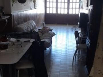 VENTA: CASA DE 2 DORMITORIOS EN SANTA ROSA, BARRIO NUESTRA SEÃORA DE LUJAN