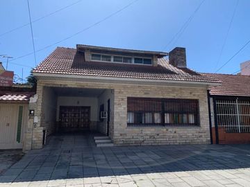 Casa en venta en Wilde Centro