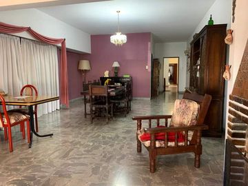 Casa en venta en Wilde Centro
