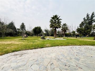 Casa en arriendo 3d, en exclusivo Condominio de Chicureo