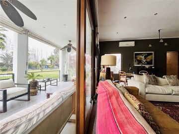 Casa en arriendo 3d, en exclusivo Condominio de Chicureo
