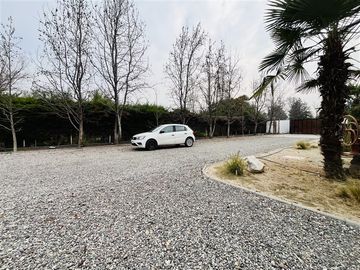 Casa en arriendo 3d, en exclusivo Condominio de Chicureo