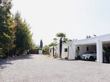 Casa en arriendo 3d, en exclusivo Condominio de Chicureo