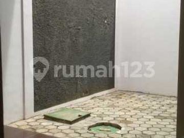 Dijual Rumah Cantik Asri di Discovery Bintaro Jaya Akses Sangat Strategis