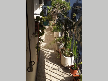 Departamento en Venta en Caballito 4 ambientes 3 baños 95 m2 + balcón, al frente - Rivadavia 5100