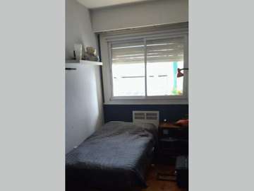 Departamento en Venta en Caballito 4 ambientes 3 baños 95 m2 + balcón, al frente - Rivadavia 5100