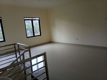 Rumah Minimalis Lokasi Strategis di Kawaluyaan