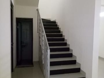 Rumah Minimalis Lokasi Strategis di Kawaluyaan