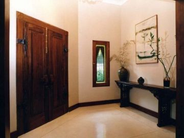 Rumah Mewah Bergaya Resort Bali Di Lokasi Prime Menteng Jakarta Pusat