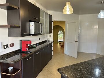Se vende hermosa casa en Sector Residencial en Quilpué