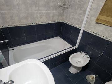 Departamento Tipo Casa en venta en Caseros