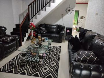 DIJUAL CEPAT RUMAH RENOVASI FULL FURNISHED DI CILANGKAP DEPOK