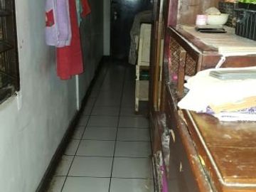 Rumah Lama Cocok untuk Kosan di Cikutra
