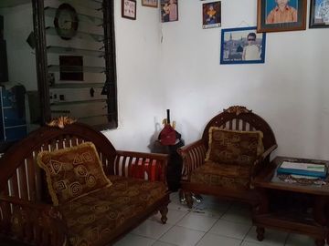 Rumah Lama Cocok untuk Kosan di Cikutra
