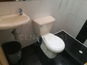 EXCELENTE INVERSION CASA EN VENTA EN EL BARRIO LA SOLEDAD