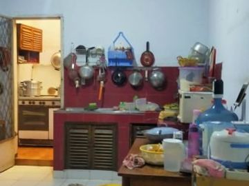 Rumah Second Mewah Harga Murah di Cempaka Putih Jakarta Pusat 1,3 M Akses Pruis Mobil
