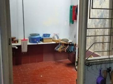 Rumah Second Mewah Harga Murah di Cempaka Putih Jakarta Pusat 1,3 M Akses Pruis Mobil