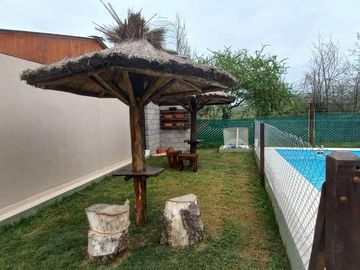 Complejo turístico a la venta en Cosquin! 5 unidades con 2 años de antiguedad!
