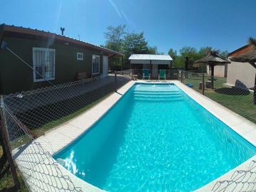 Complejo turístico a la venta en Cosquin! 5 unidades con 2 años de antiguedad!